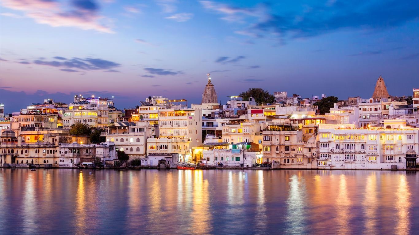 Day 02: Arrival in Udaipur